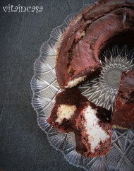 Ciambella nera dal cuore bianco