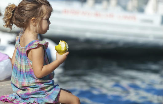 pranzo-in-spiaggia-bambini-890x570res